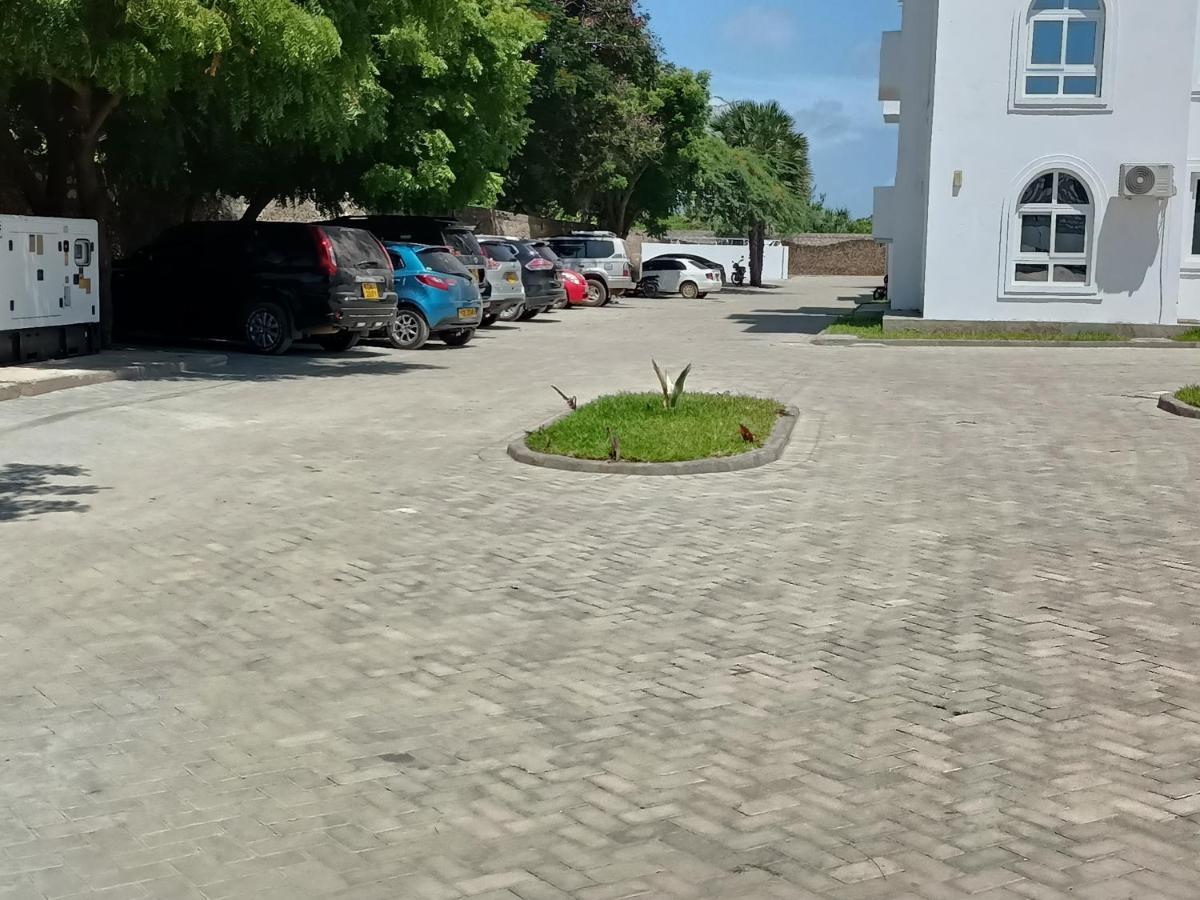 Havenhouse Kijani - 1 Bedroom Beach Apartment With Swimming Pool Malindi Exterior foto